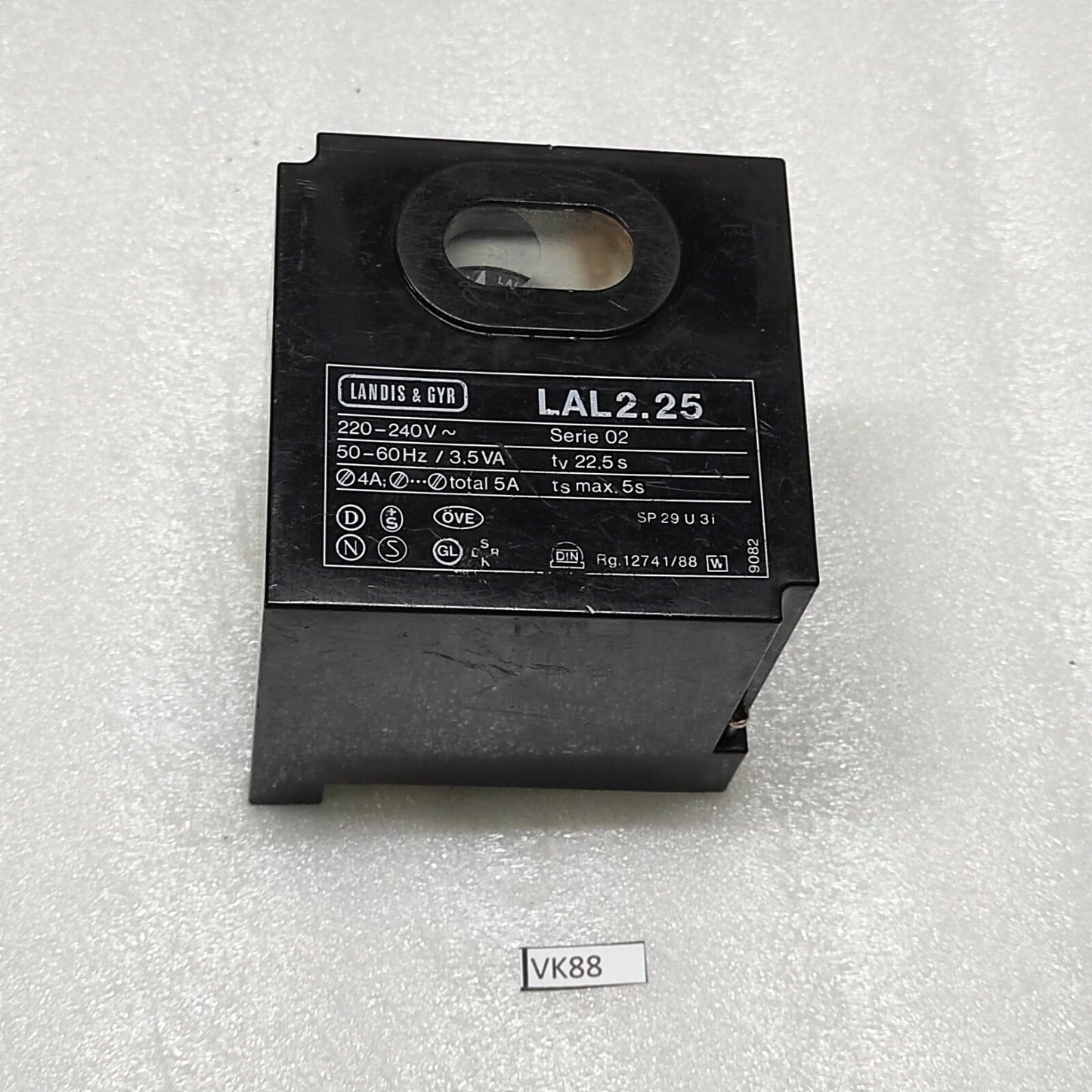 Landis & Gyr LAL 2.25 Burner Control 220-240 VAC WITHOUT BASE