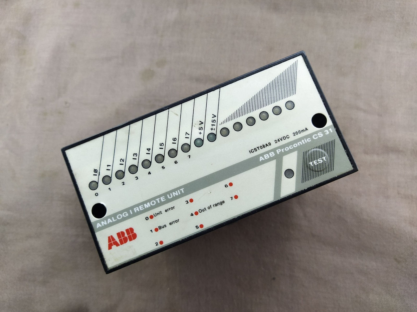 ABB PROCONTIC CS 31 ICST08A9 ANALOG I REMOTE UNIT 24 VDC 200mA FPR3335901R1012
