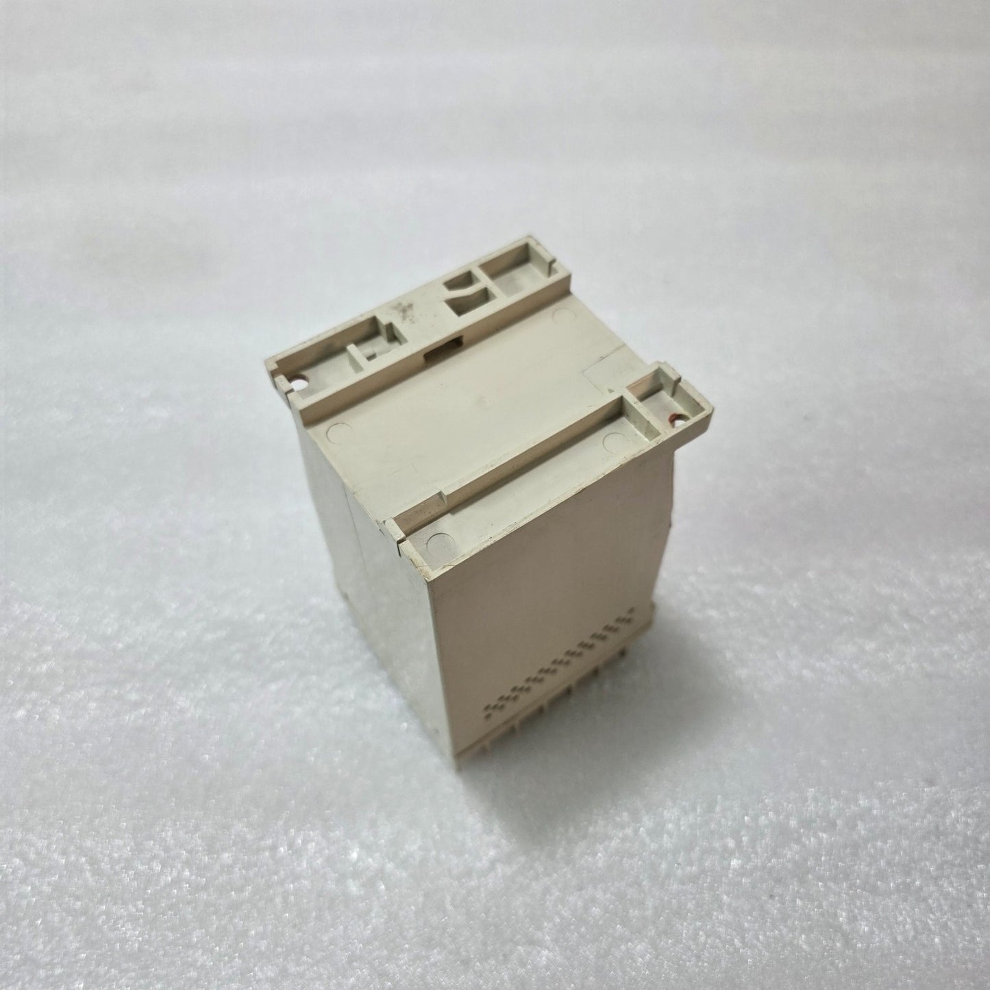 SEUN ELECTRIC SU-R9414-IS INTRINSICALLY SAFE RELAY BOX EX IA IIC T6 | INDUSTRIAL