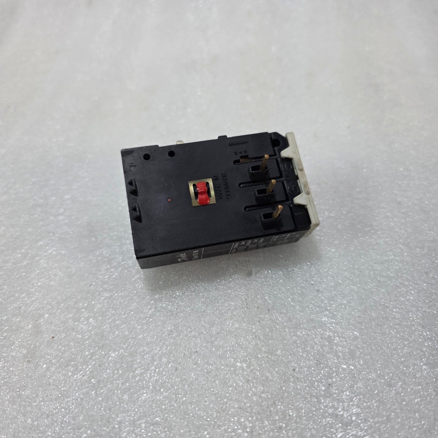 DANFOSS TYPE TI 16 THERMAL OVERLOAD RELAY | MOTOR PROTECTION RELAY 500V 2A | ADJ