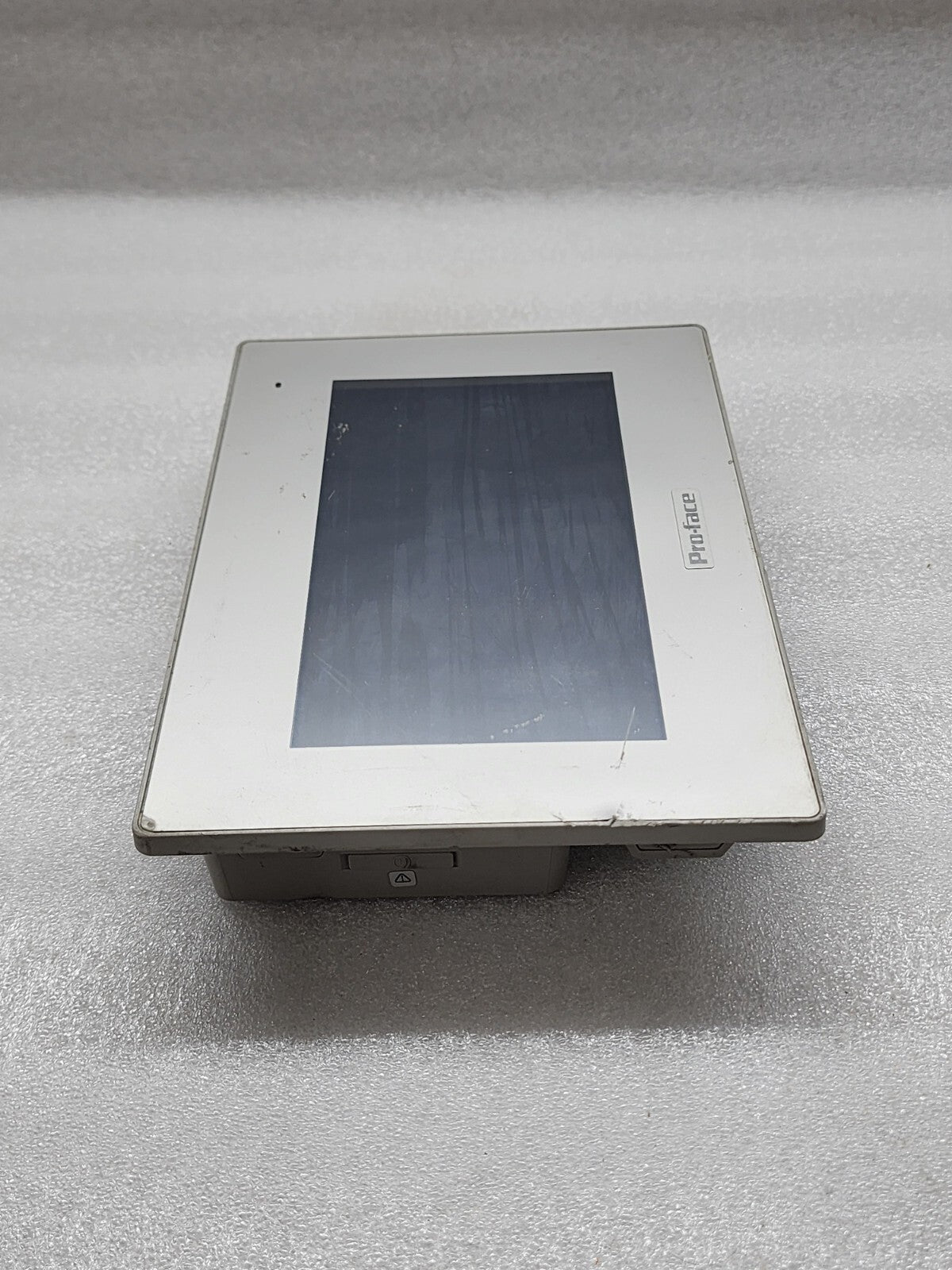 PROFACE PFXGP4402WADW HMI 7" GP-4402WW 24VDC