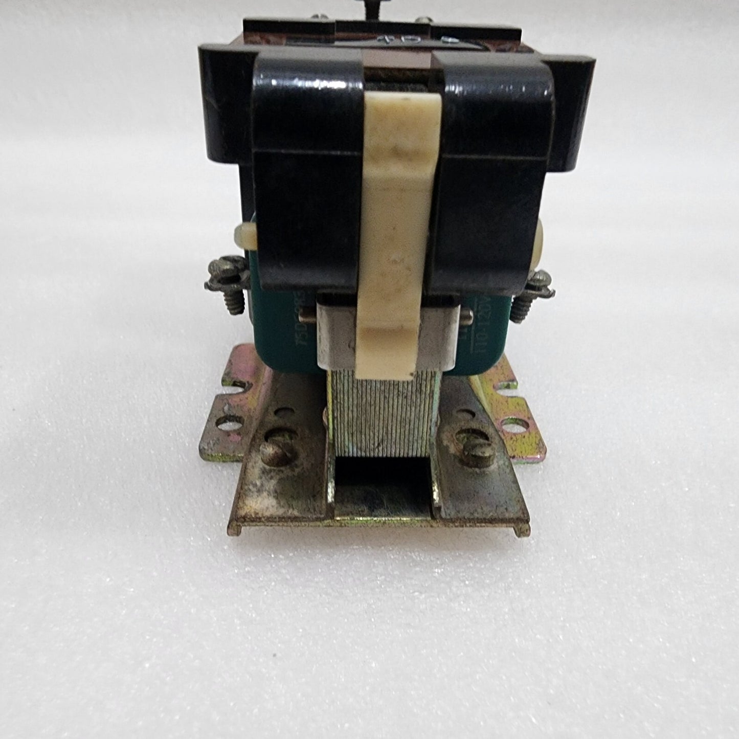 FURNAS ELECTRIC 55AA PNEUMATIC TIMER CONTACTOR 55BAIAF