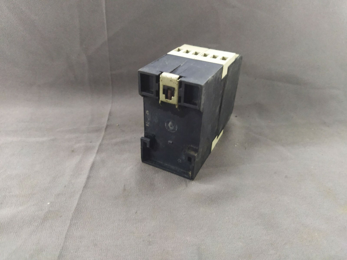 Schiele IWN DC Mecotron 2-450-065-00 Earth Leakage Monitoring Relay 24-240V AC/D