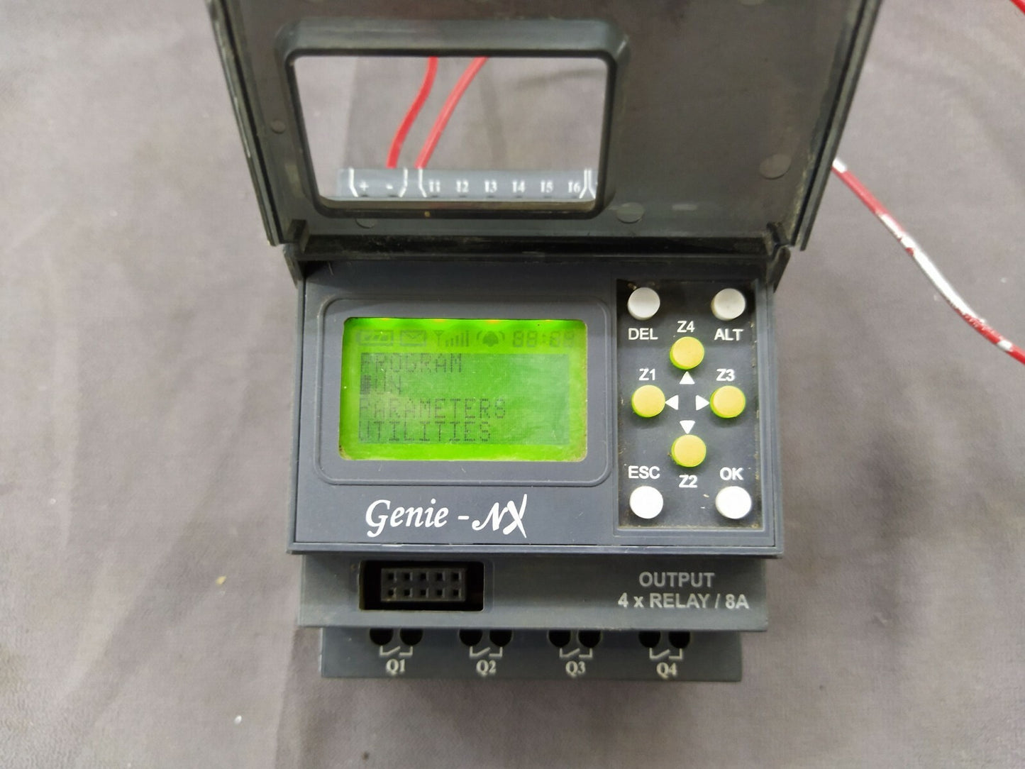 Genie NX G8DDT9 Programmable Controller Base Module 12-24V DC