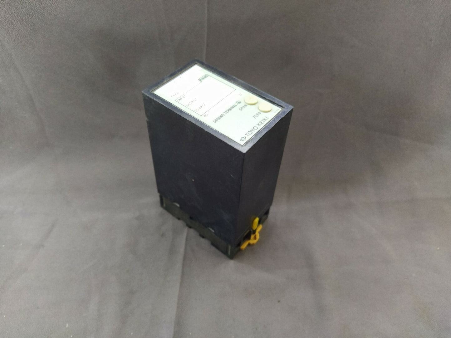 Toyo Keiki DGP-1 Isolator 24V DC DGP1 Input 10V