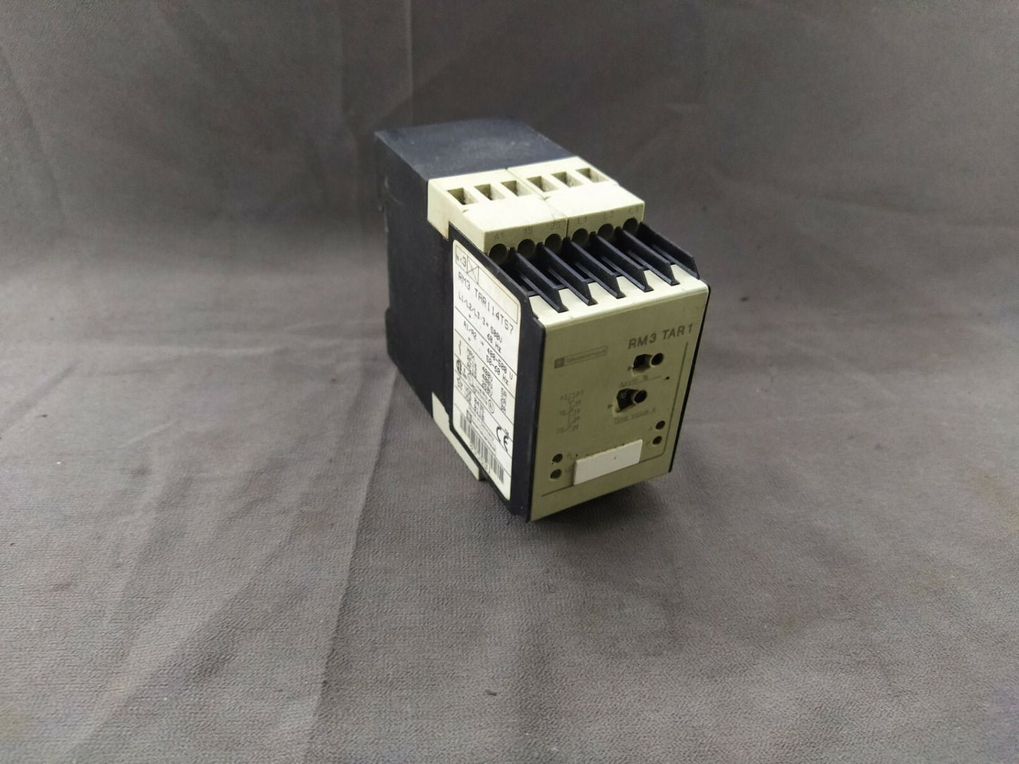Telemecanique RM3 TAR114TS7 Time Delay Control Relay 055691 480-500V RM3TAR114TS