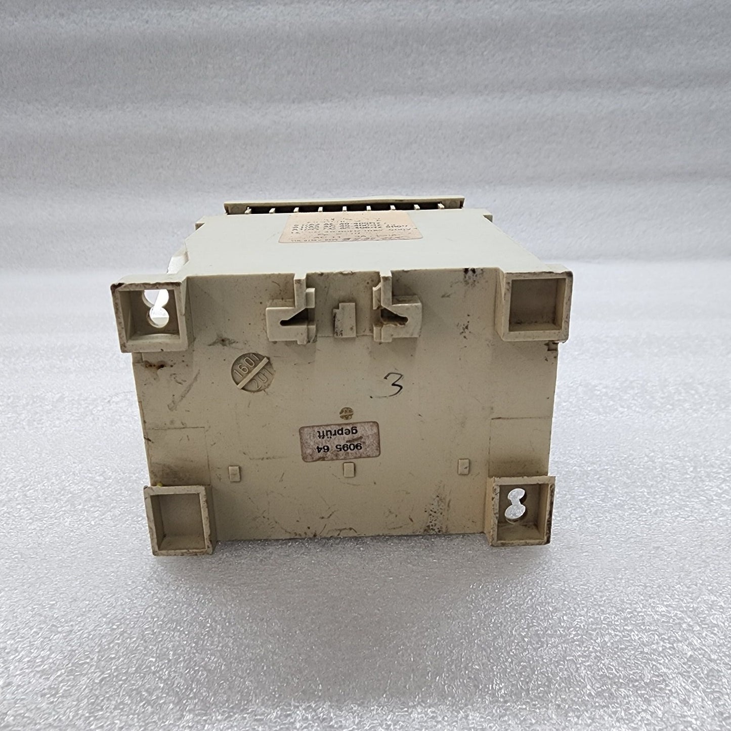 DOLD AN 5871 INSULATION MONITOR 0031326 AN 5871.11 220V
