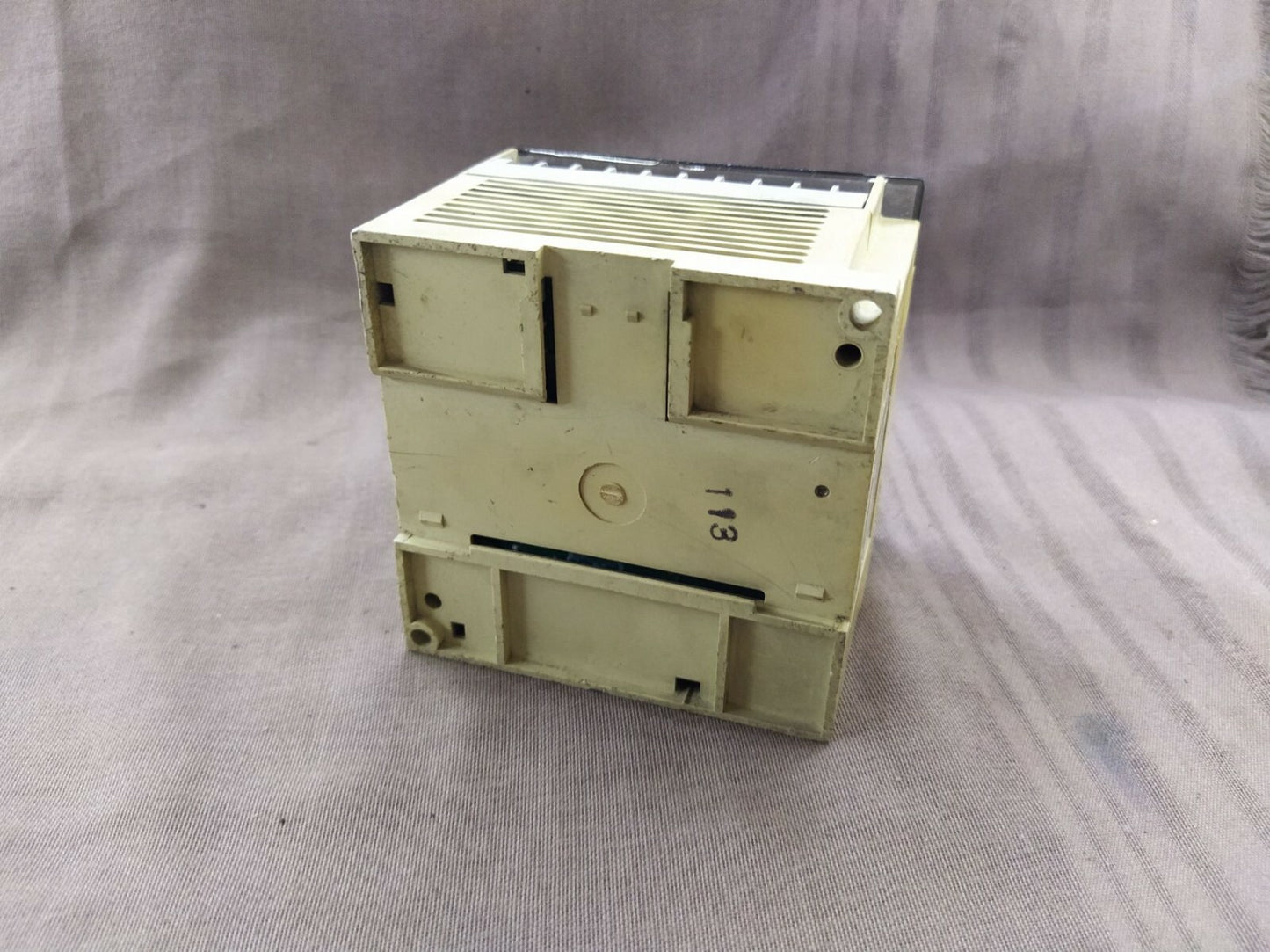 Mitsubishi MELSEC FX1N-14MR-ES/UL Programmable Controller FX1N-14MR 100-240 VAC