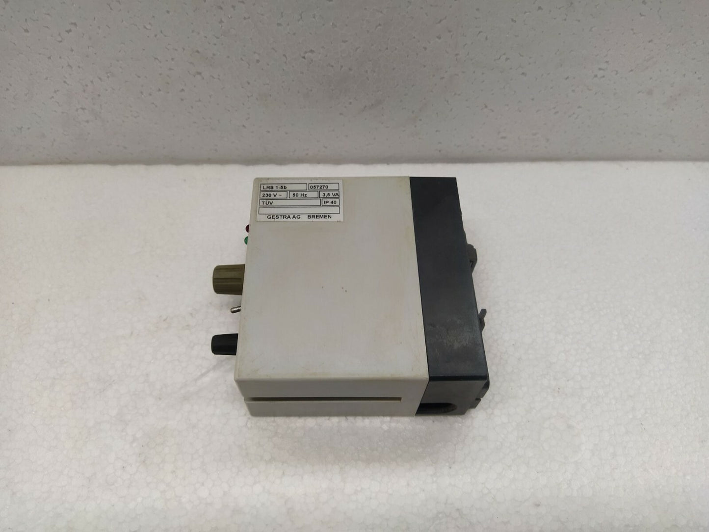 Gestra Flowserve LRS 1-5 B Conductivity Limit Swith 057270 LRS1-5B 230V