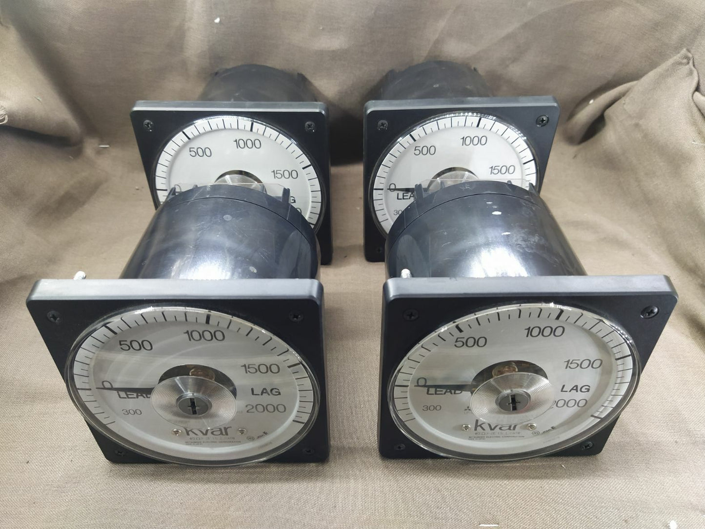 Mitsubishi LP-110NVAR Var Meter 2000 KVAR 5A CT 2500/5 110V VT 600/110 LEAD-LAG