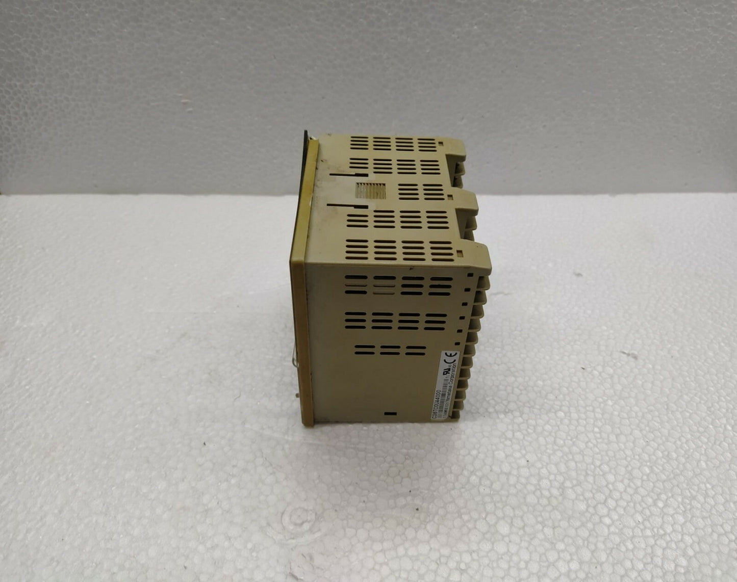 Yamatake Azbil SDC 36 Digital Indicating Controller C36TC0UA4000