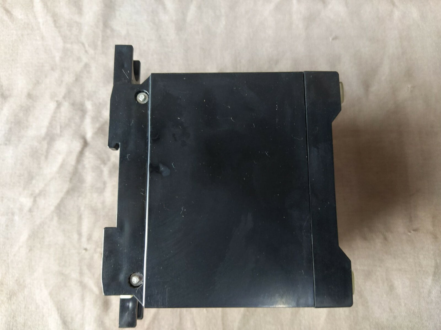 Mitsubishi T-101 SF Frequency Transducer 110V AC T101SF