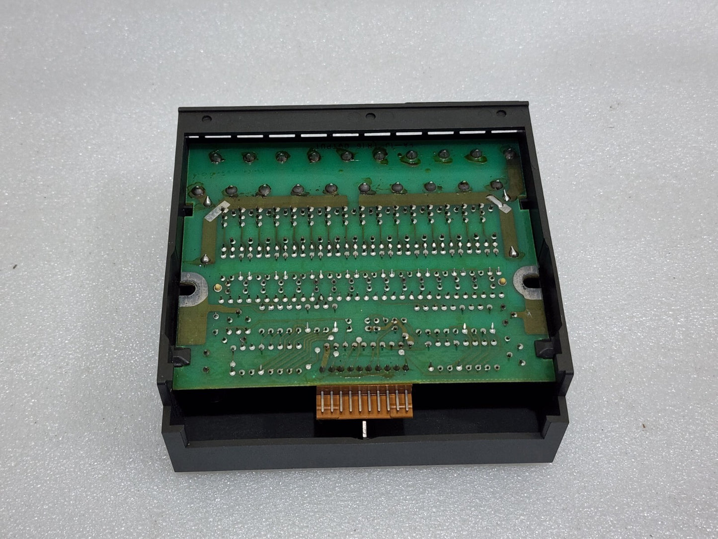 Idec PFJ-T162CU Transistor Output Module