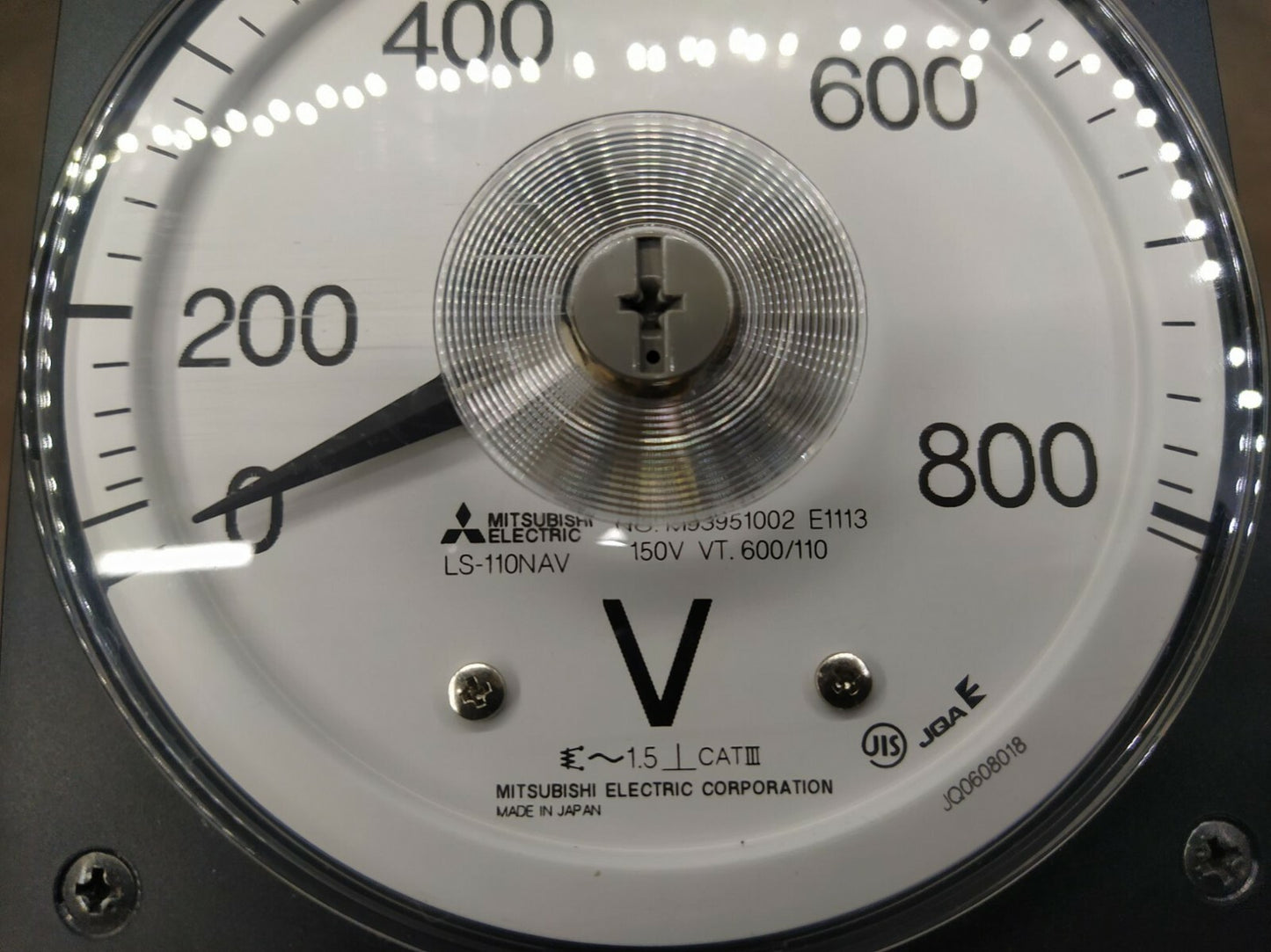Mitsubishi LS-110NAV SERIES AC Voltmeter 0-800V