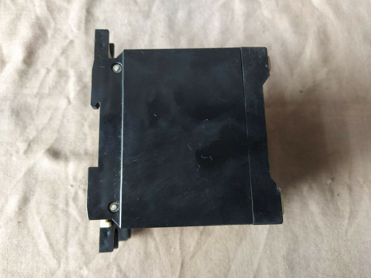 Mitsubishi T-101 HW Watt Transducer 110V AC T101HW