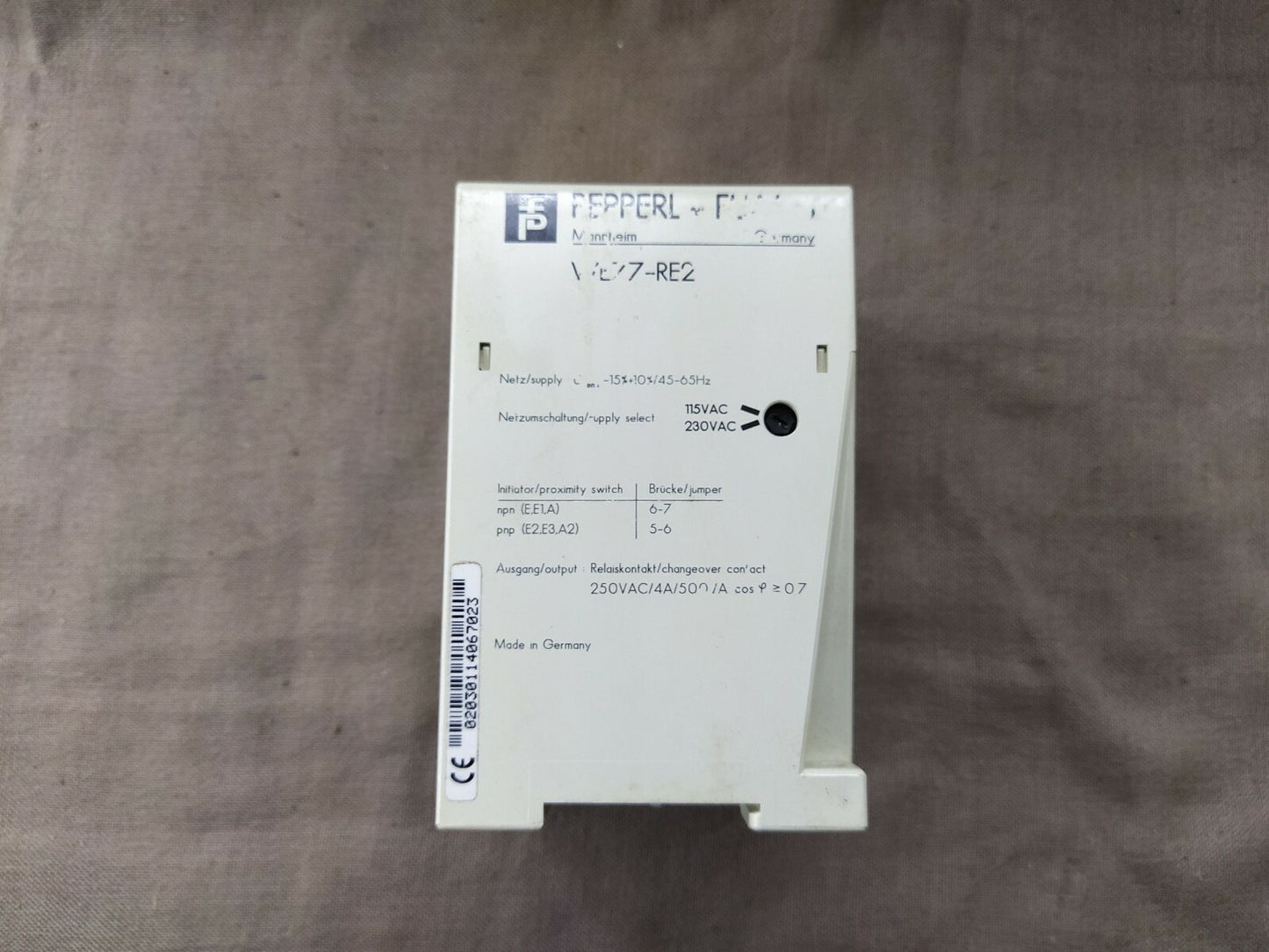 Pepperl + Fuchs WE77-RE2 Switch Amplifier 11924