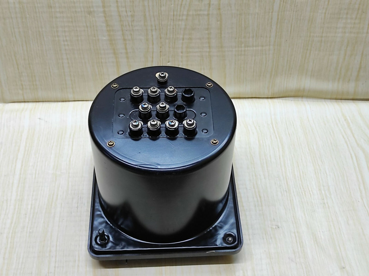 Omron K2CA-R-R2 Overcurrent Relay 100/110/200/220V AC 5A KWCARR2