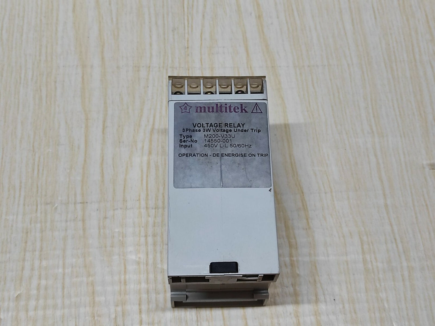 MULTITEK M200-V33U VOLTAGE RELAY 450V M200V33U