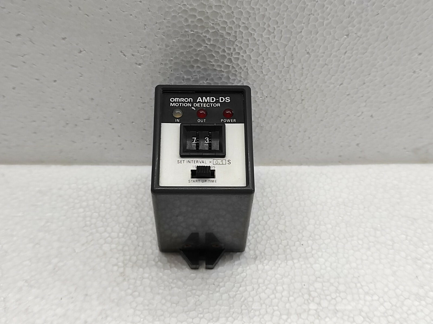 OMRON AMD-DS MOTION DETECTOR AMD-DSL2 100/110V AC AMD DS L2