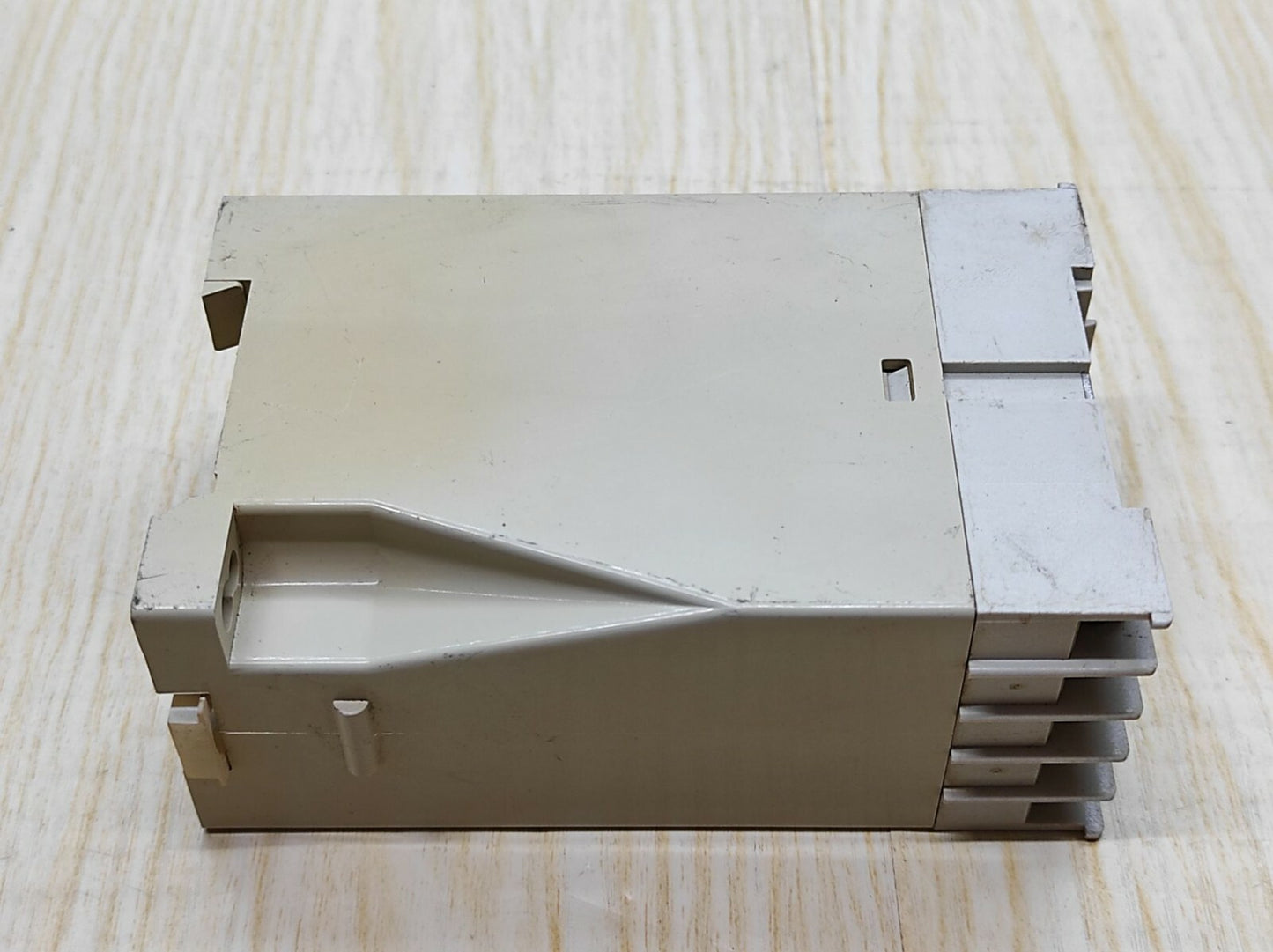 OY INTERNATIONAL ELECTRIC OVR-10 OVER VOLTAGE RELAY