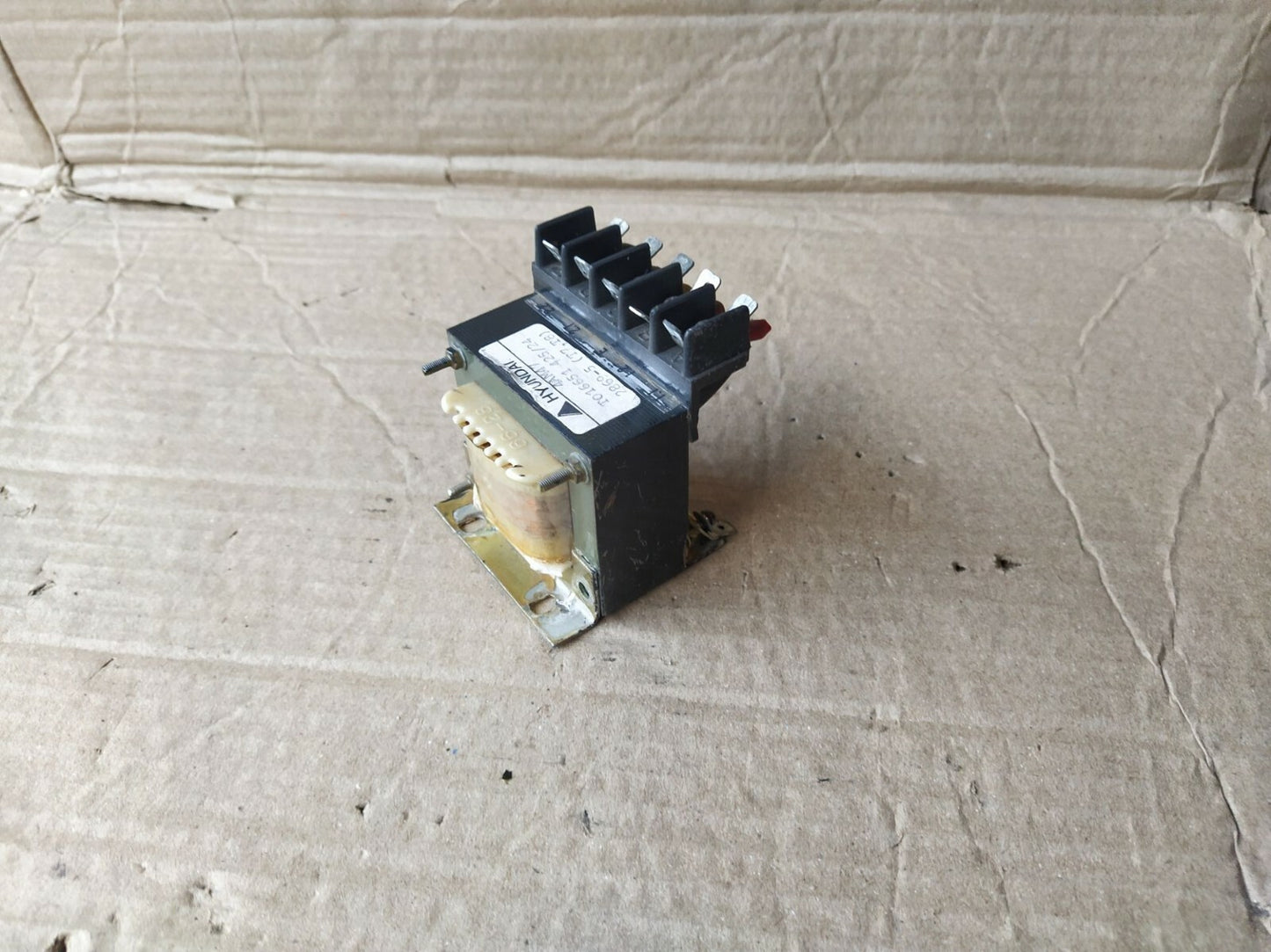 Hyundai 4AM47 TO16651 425/24 Measuring Transformer