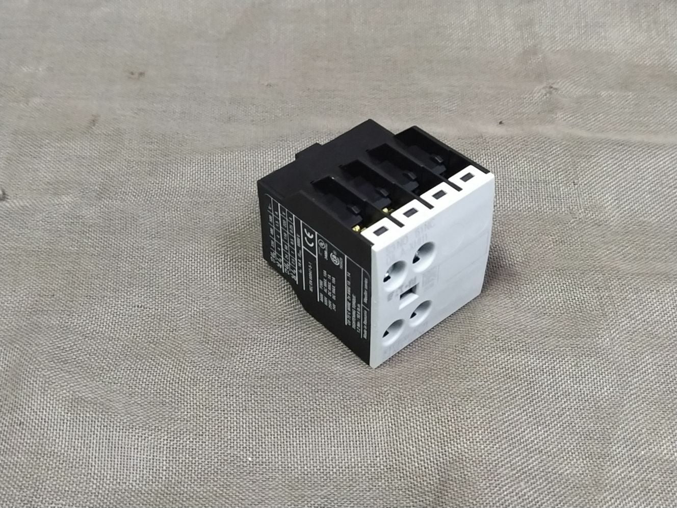 Eaton DILA XHI11 XTCEXFAC11 Auxiliary Contact for Contactor