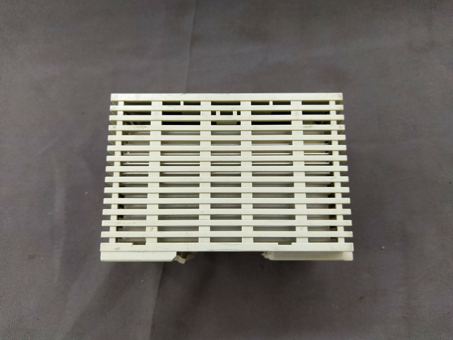 Delta DVP-PS02 Din Rail Power Supply 24V DC 2.0A DVPPS02