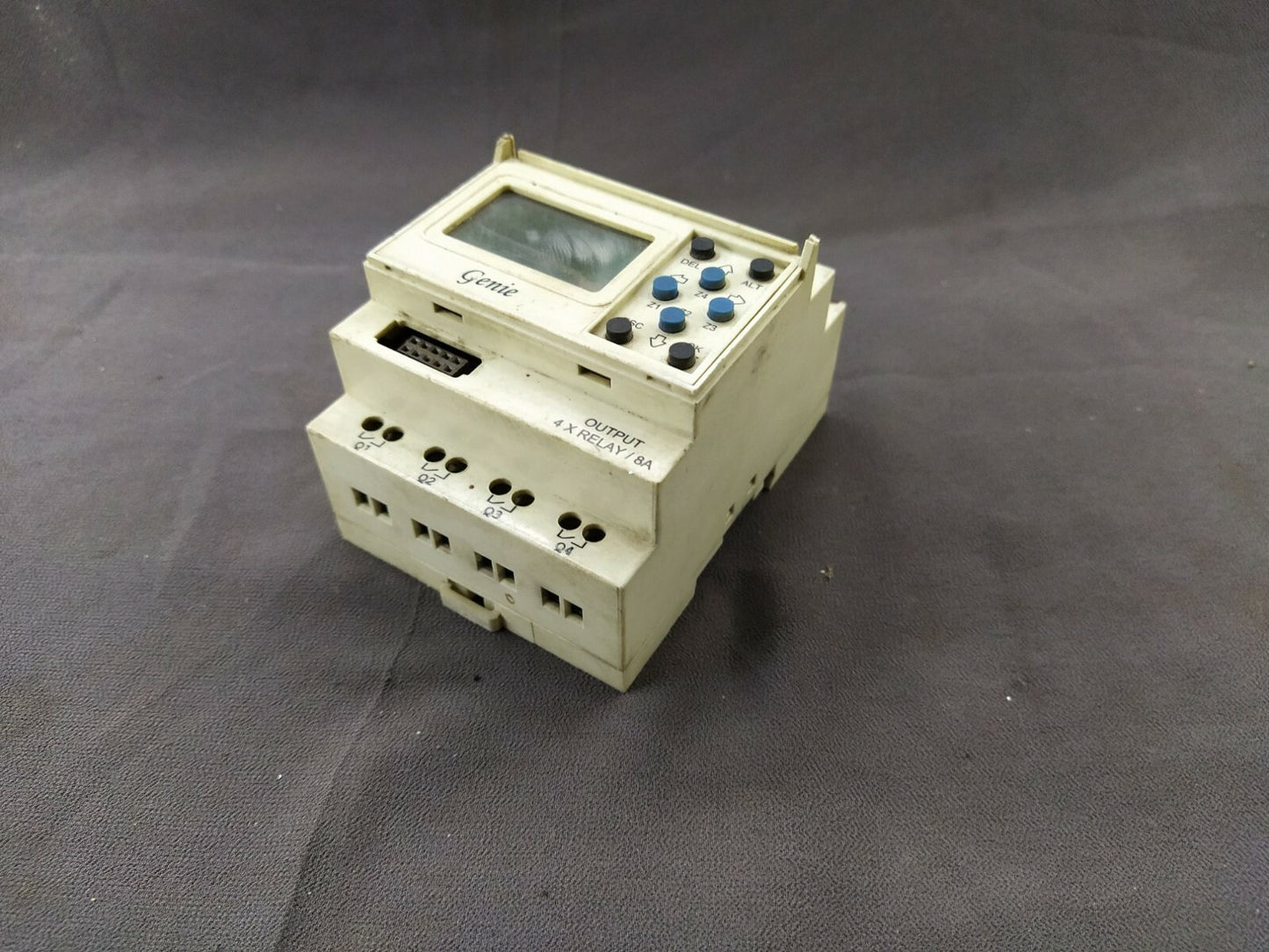 Genie G8 DDT 8 Programmable Controller 12-24V DC G8DDT8