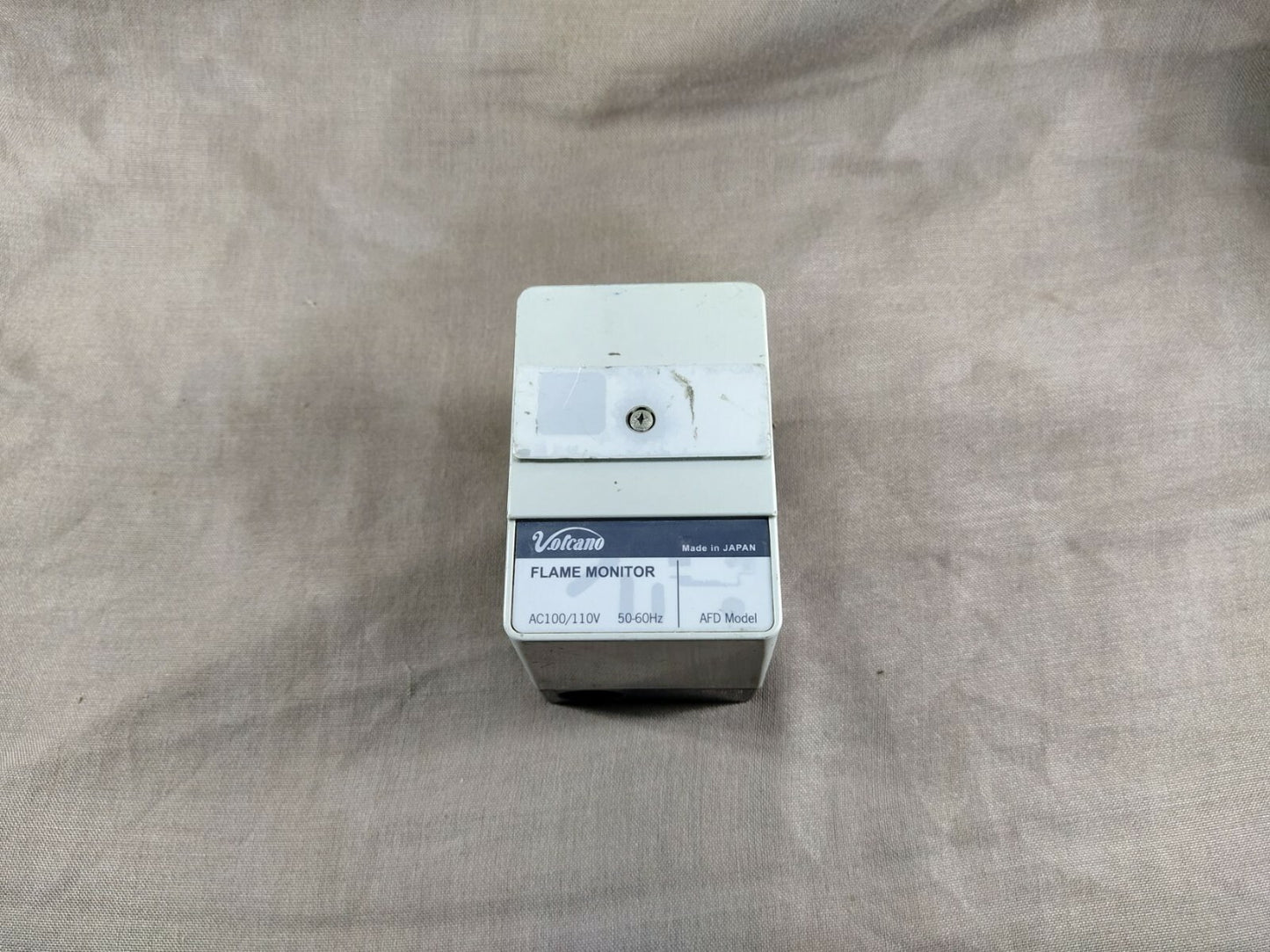 VOLCANO FLAME MONITOR AFD MODEL 100-110 VAC R4440V100-A