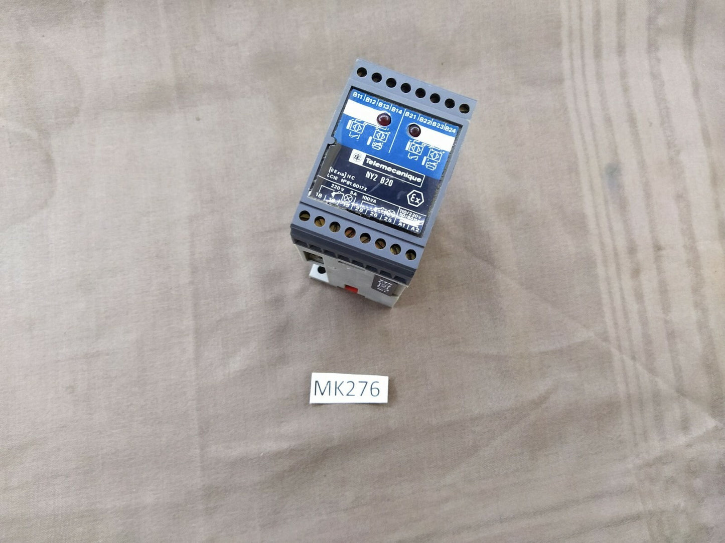 Telemecanique NY2 B20 Safety Relay Barrier NY2B20 110-220V AC