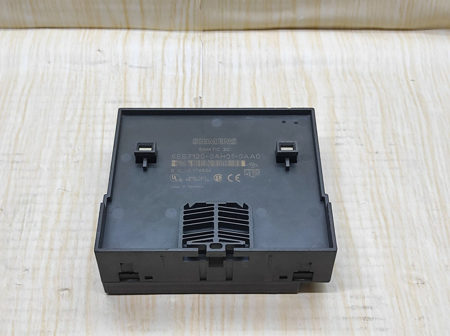 Siemens SIMATIC SC 6ES7120-0AH01-0AA0 Terminal Block