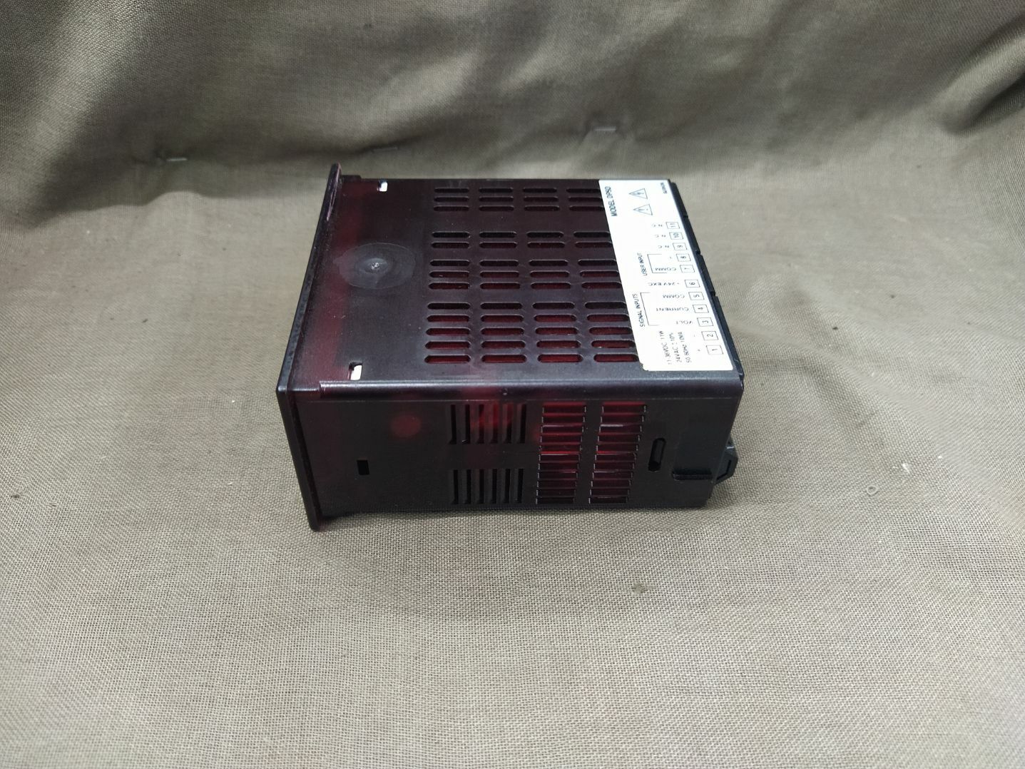 Red Lion DP5D0010 Analog Input Panel Meter DP5D 11-36VDC/24VAC
