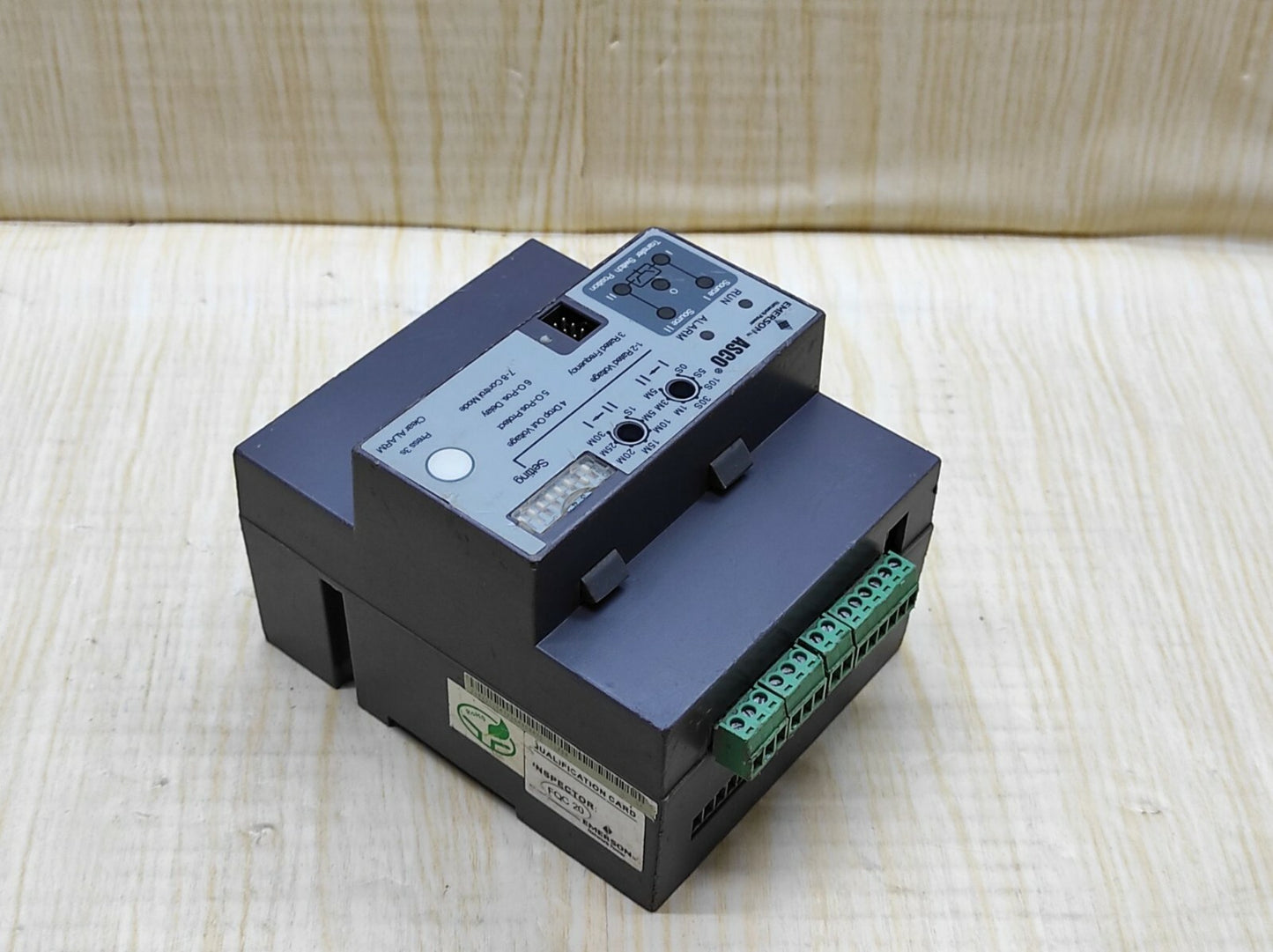 EMERSON ASCO SERIES 230 AUTOMATIC TRANSFER SWITCH D2ADTLB30400KD00