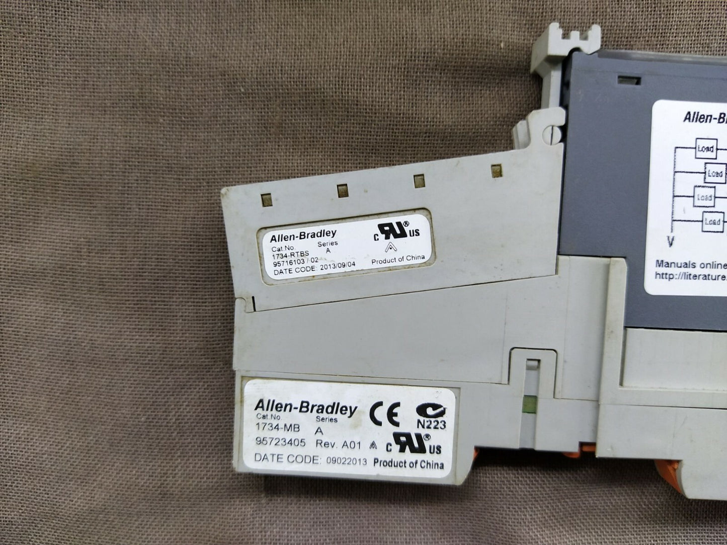 Allen Bradley CAT 1734-OV8E Series C I/O Module