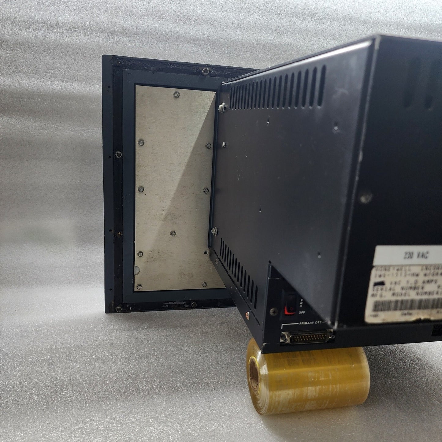 HONEYWELL IWS-1513-HW CRT OPERATOR INTERFACE PANEL