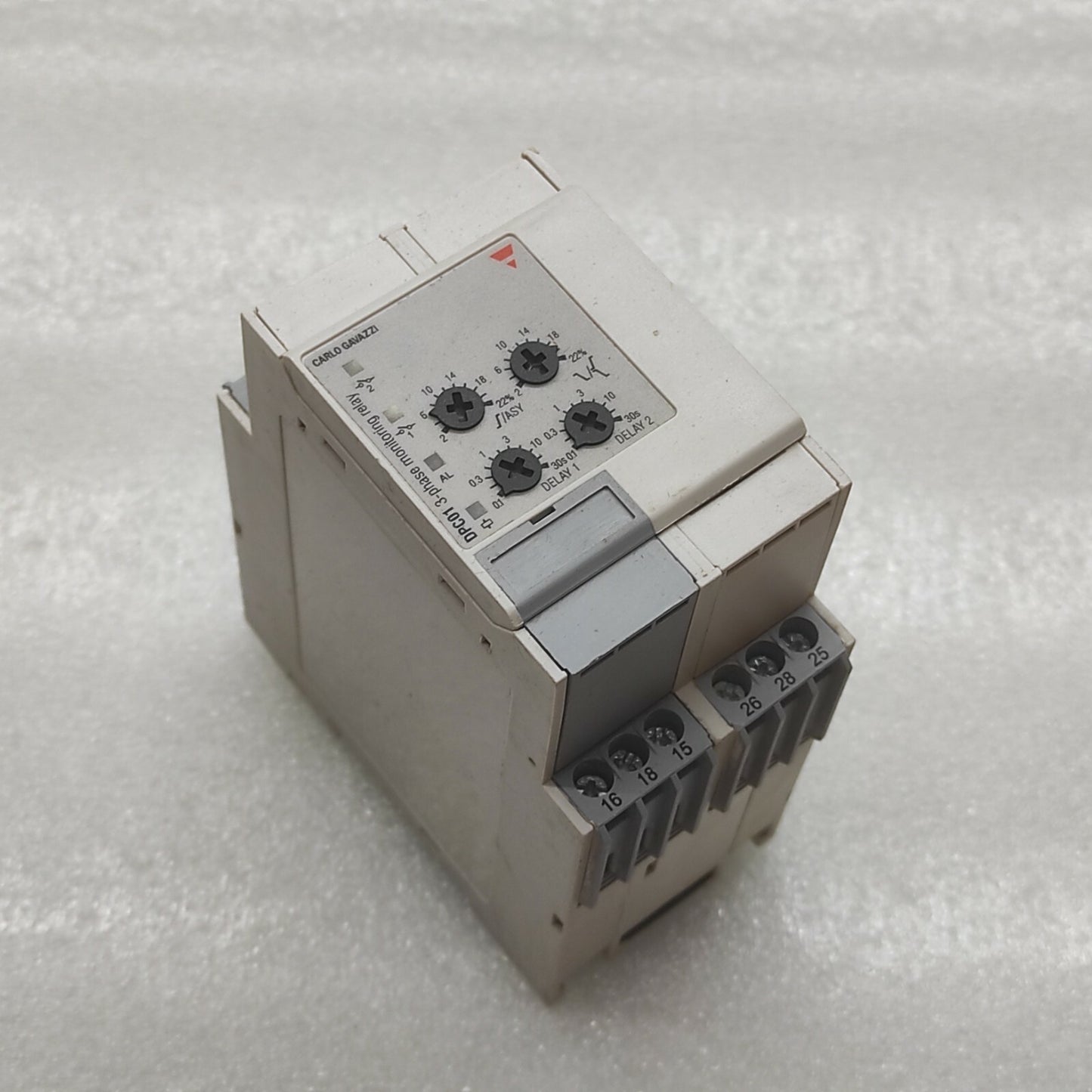 CARLO GAVAZZI DPC01DM48 3-PHASE MONITORING RELAY 400/480VAC