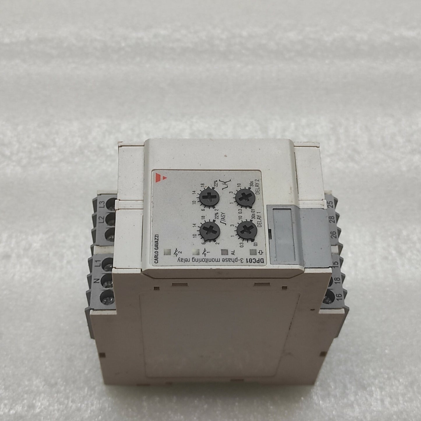 CARLO GAVAZZI DPC01DM48 3-PHASE MONITORING RELAY 400/480VAC