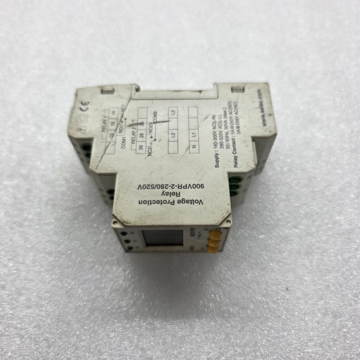 SELEC 900VPR VOLTAGE PROTECTION RELAY