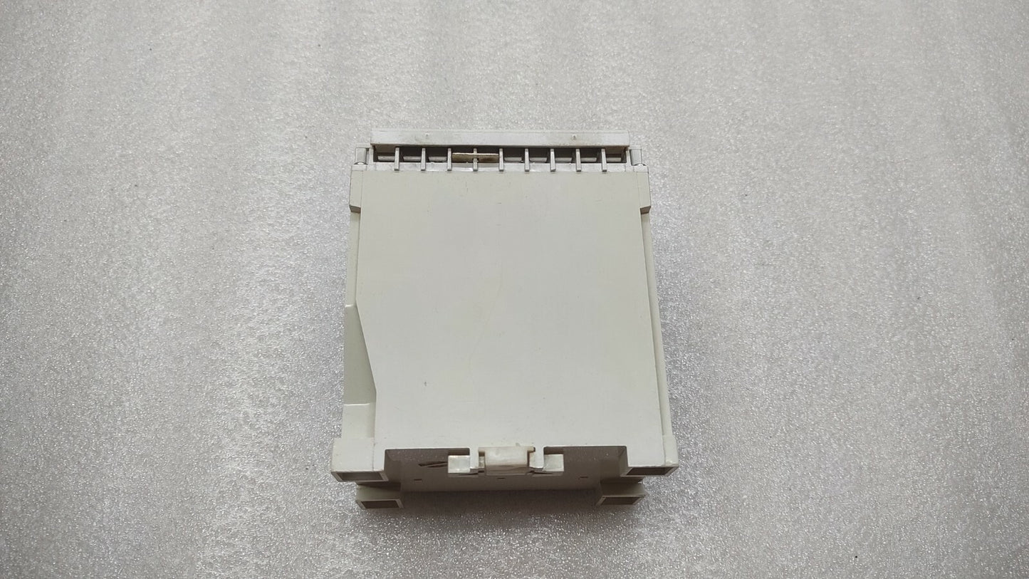 KNICK 8439 A1 DC-ISOLATING AMPLIFIER