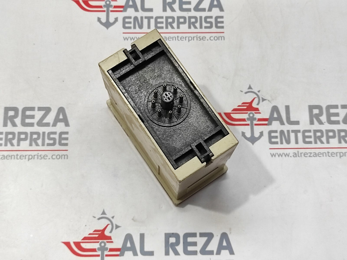 OMRON SE-KP1N MOTOR RELAY 100-120VAC