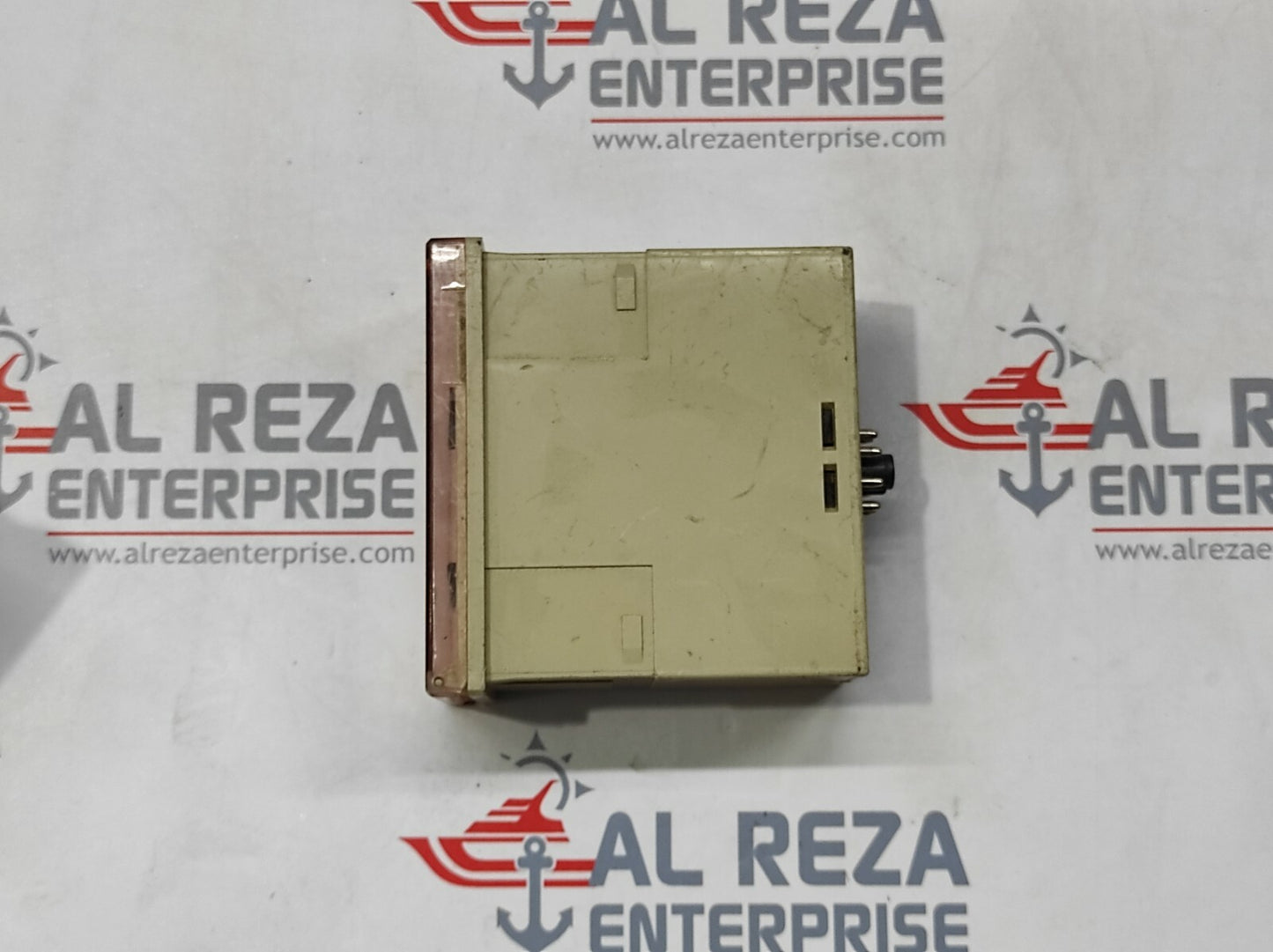 OMRON SE-KP1N MOTOR RELAY 100-120VAC