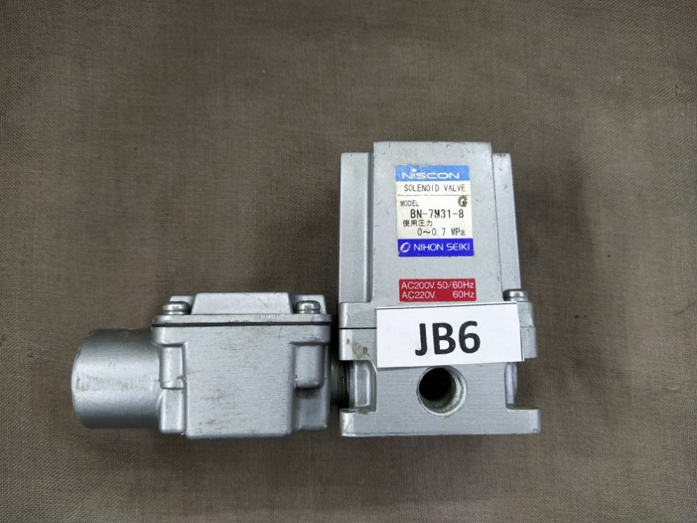 Nihon Seiki BN-7M31-8 Niscon Solenoid Valve BN7M318 0-0.7 MPa 200-220V 3/2 Way