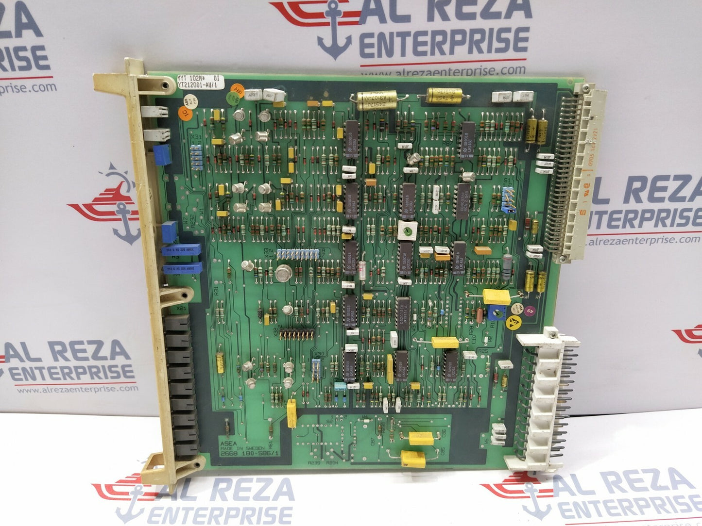ABB YYT 102M SERVO CONTROLLER BOARD YT212001-AU/1