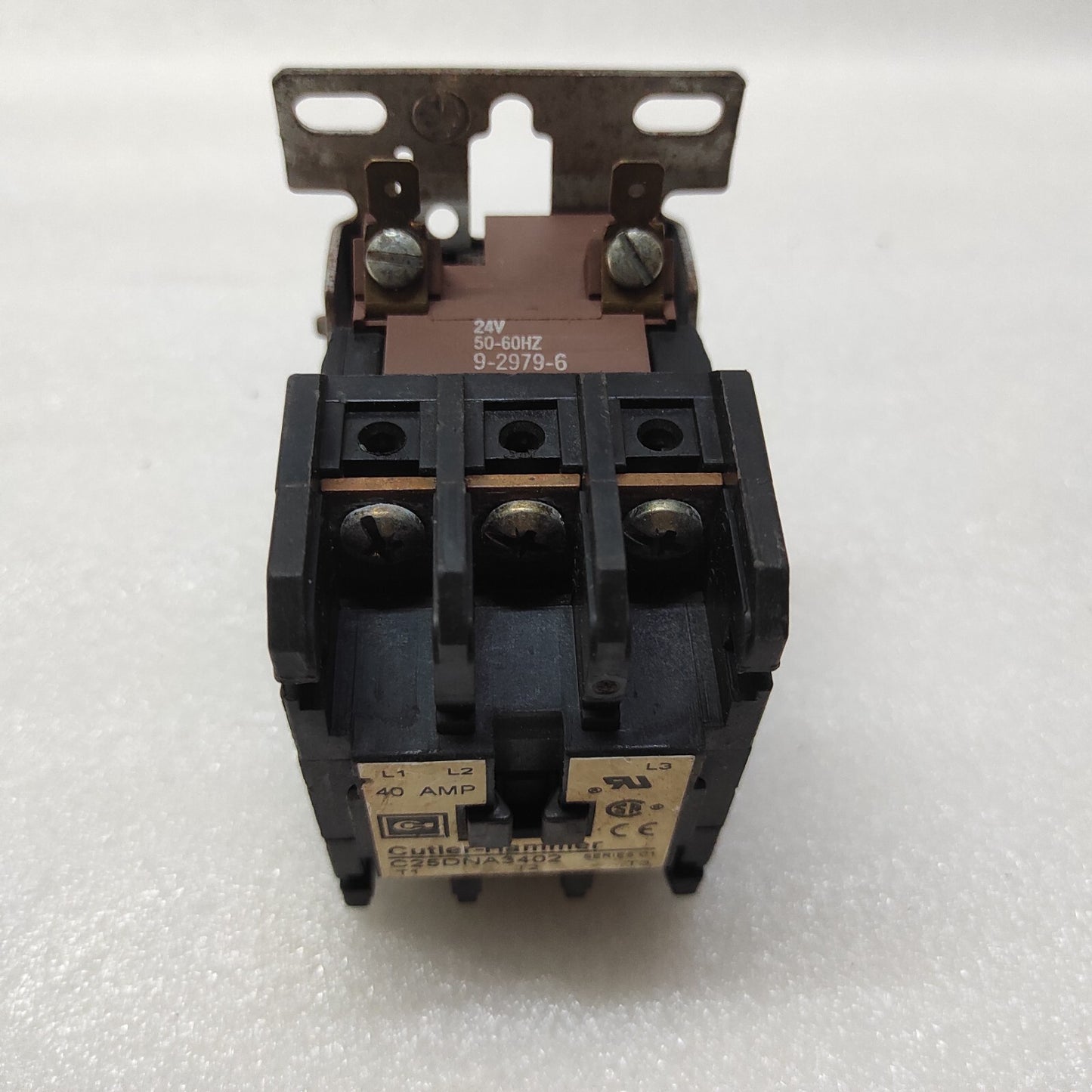 CUTLER HAMMER C25DNA3402 MAGNETIC CONTACTOR 40A COIL VOLTAGE 24V