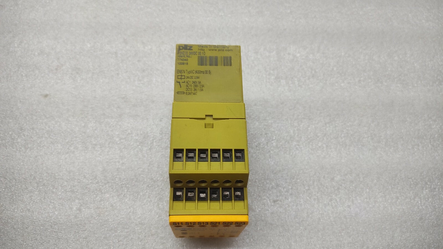 PILZ P2HZ X1 24VDC 3S 10 SAFETY RELAY 774340 24VDC