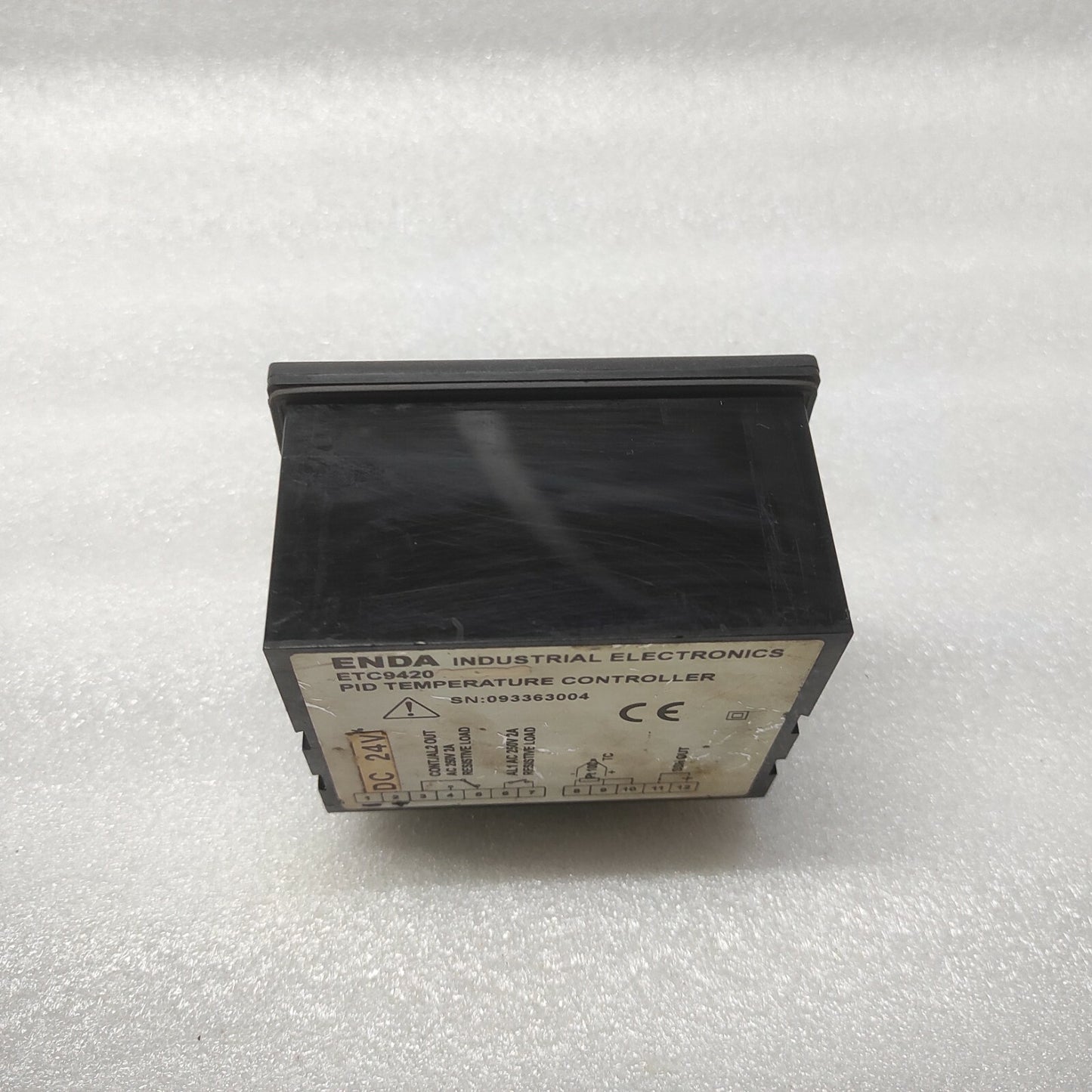 ENDA ETC9420 PID TEMPERATURE CONTROLLER 24VDC