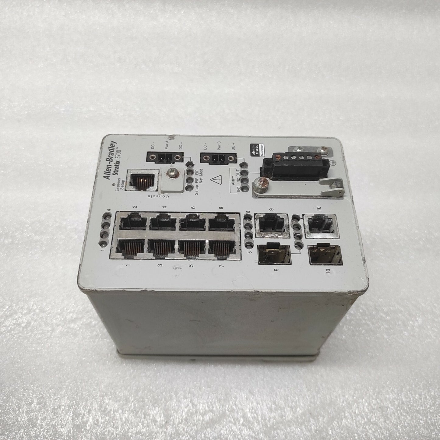 ALLEN BRADLEY STRATIX 5700 ETHERNET SWITCH 1783-BMS10CL