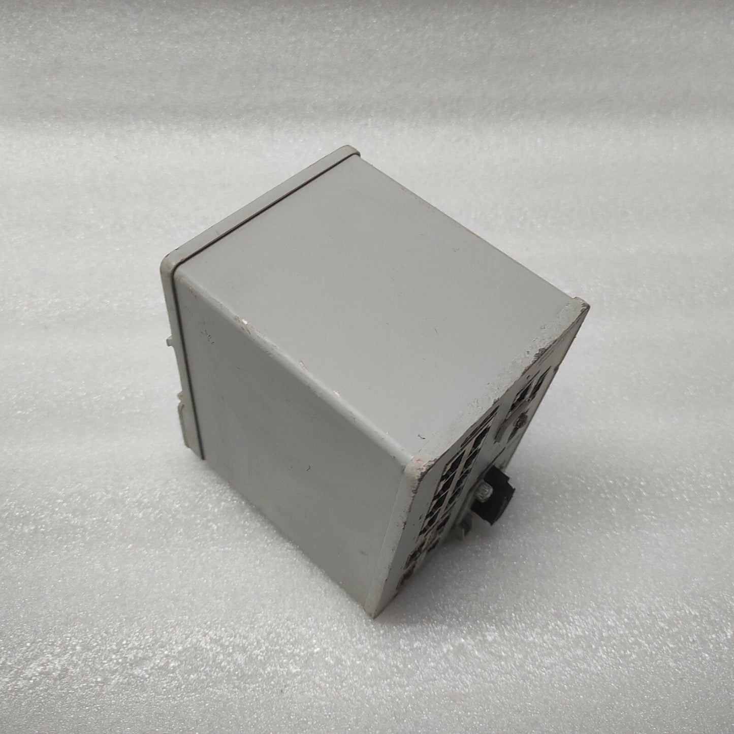 ALLEN BRADLEY STRATIX 5700 ETHERNET SWITCH 1783-BMS10CL