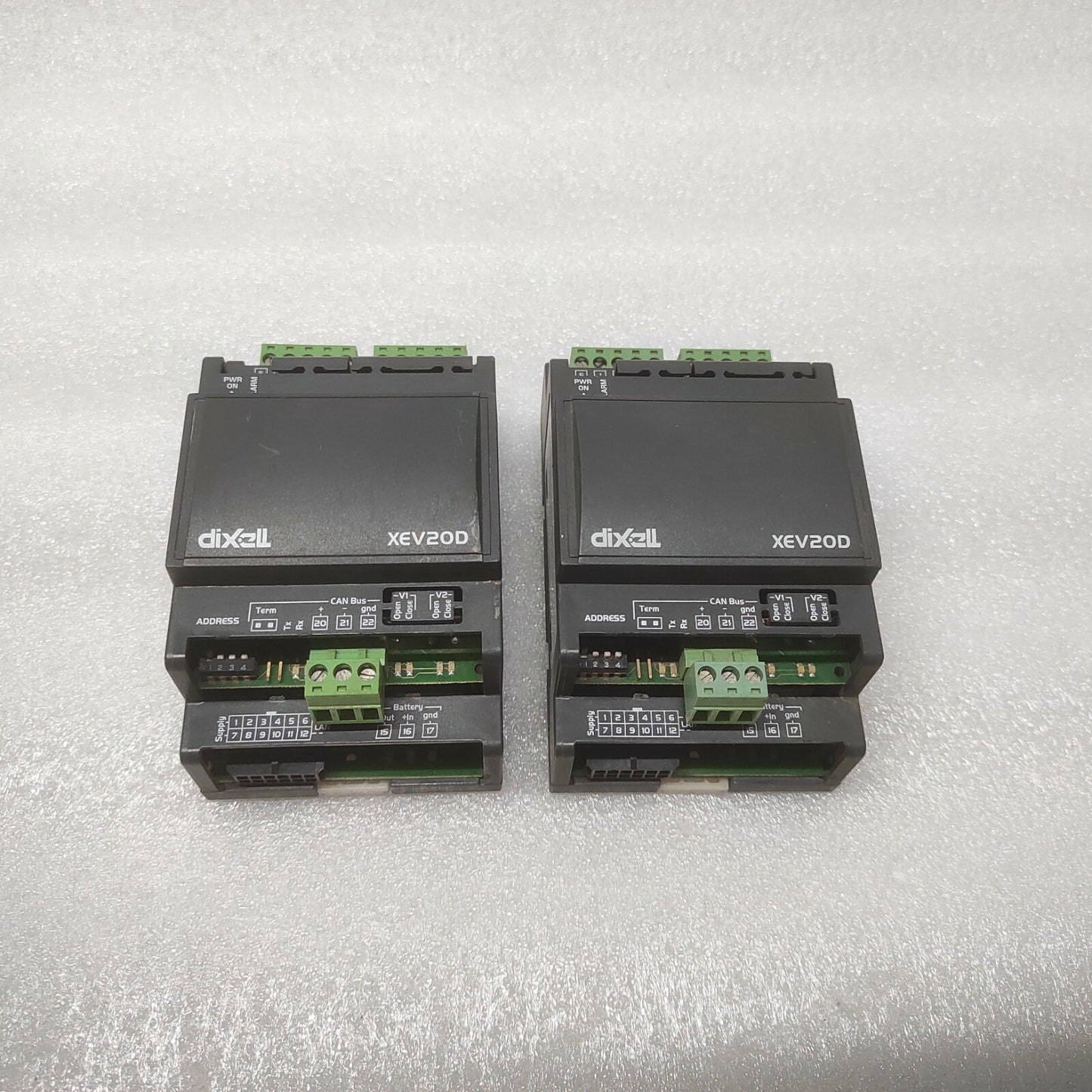 EMERSON DIXELL XEV20D-11100 STEPPER VALVE DRIVER CONTROLLER 24VAC/DC