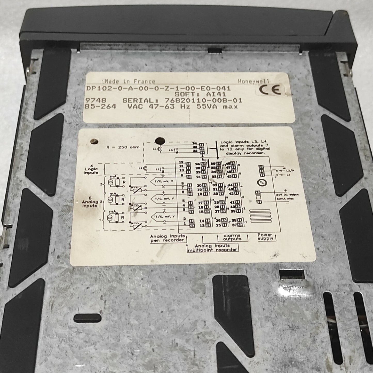 HONEYWELL DP102 CHART RECORDER DP102-0-A-00-0-Z-1-00-E0-041 85-264VAC